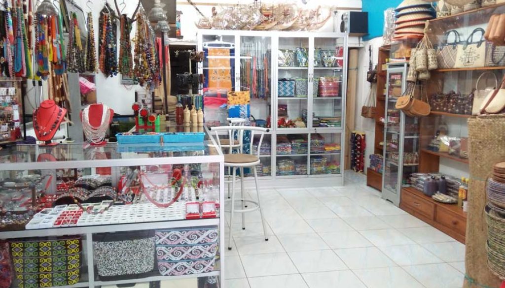 Pusat-Oleh-Oleh-Khas-Palangkaraya